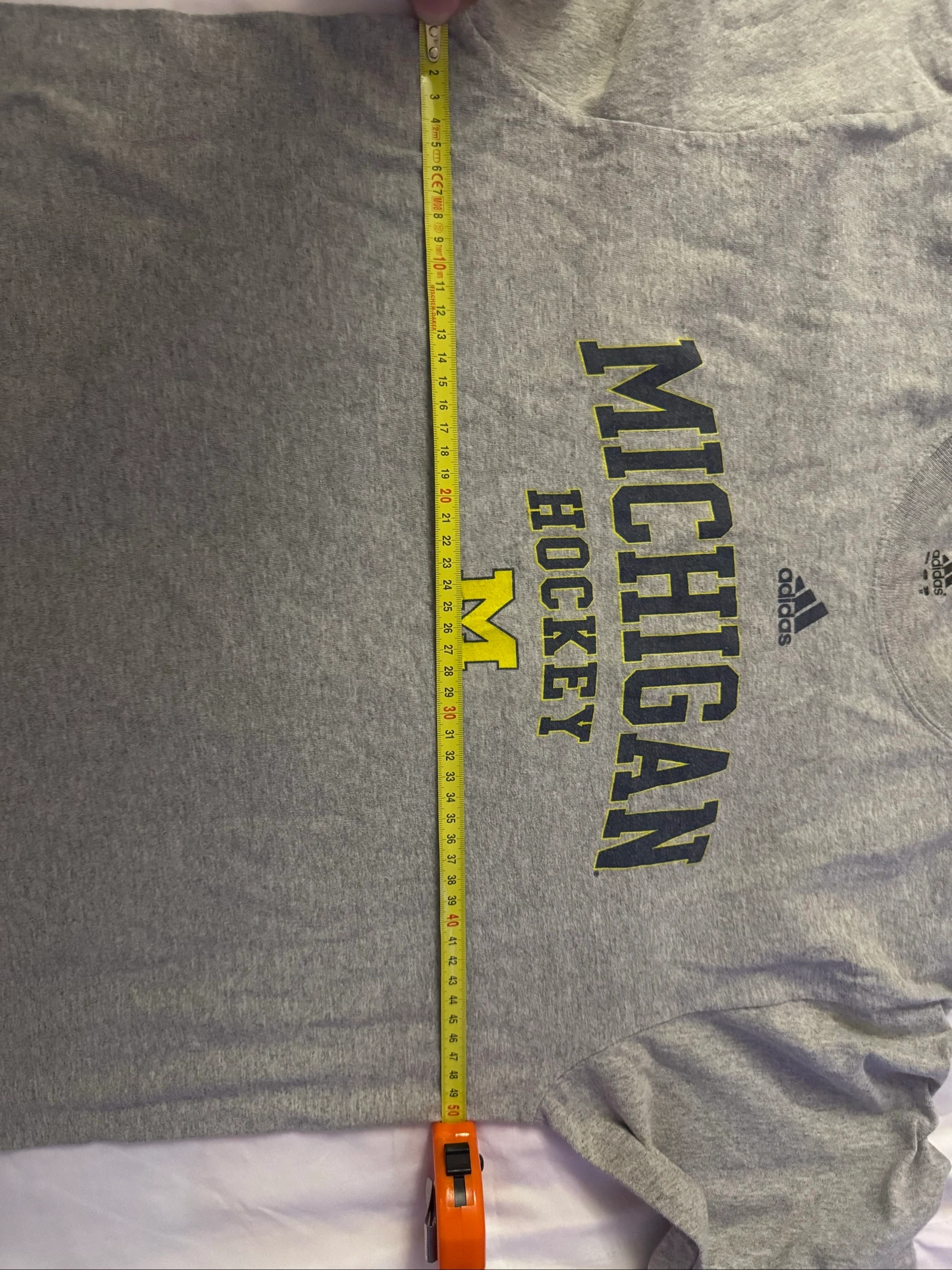 Adidas Michigan Hockey Grijs T-shirt – photo 2